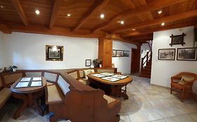 Tölgyes Apartment